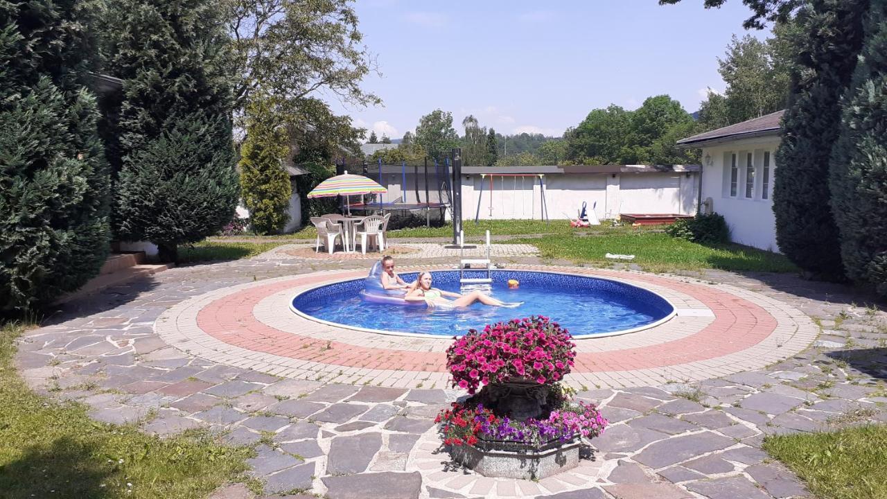 Resort Chribska Apartmany Adri Bagian luar foto